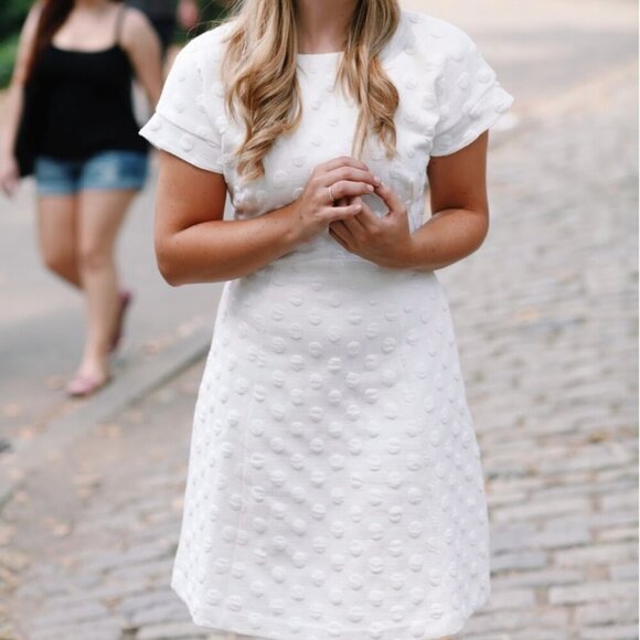 Boden White Textured Polka Dot Dress Size 4 - Picture 1 of 9